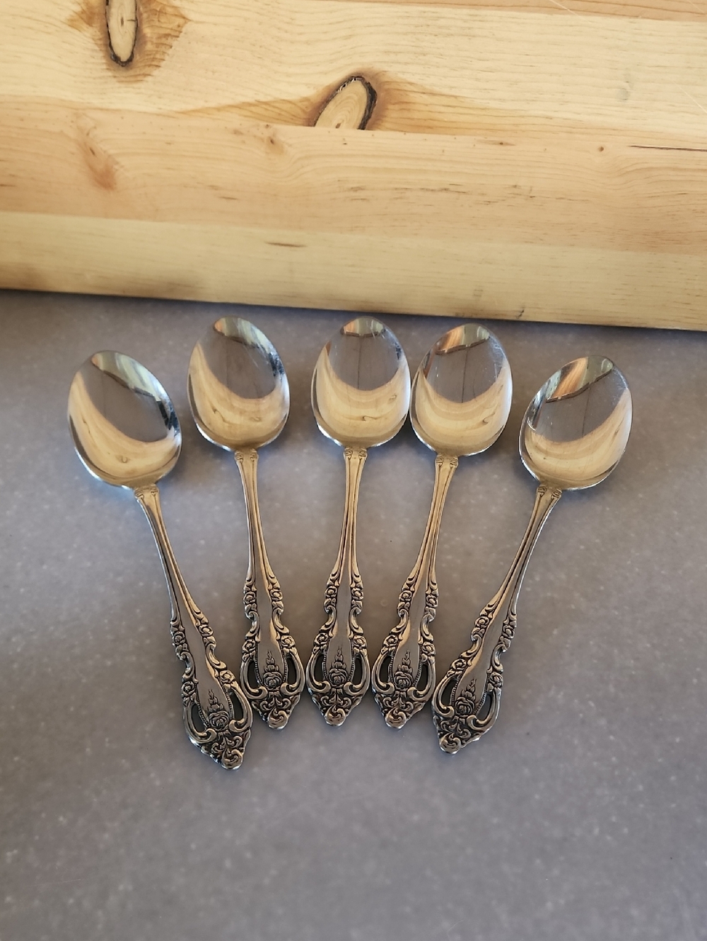 Oneida Communty, Rafael Design Ornate Silver Serving Spoon Set - 5-Piece